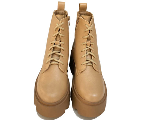 BOTAS CON PLATAFORMA SALAMANDRA 267